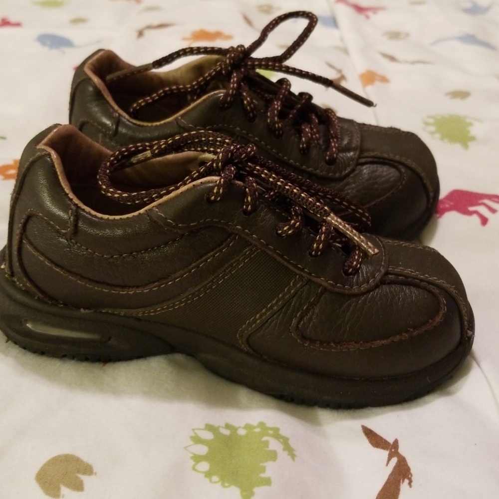 Stride Rite Boy Shoes - Picture 2 of 4